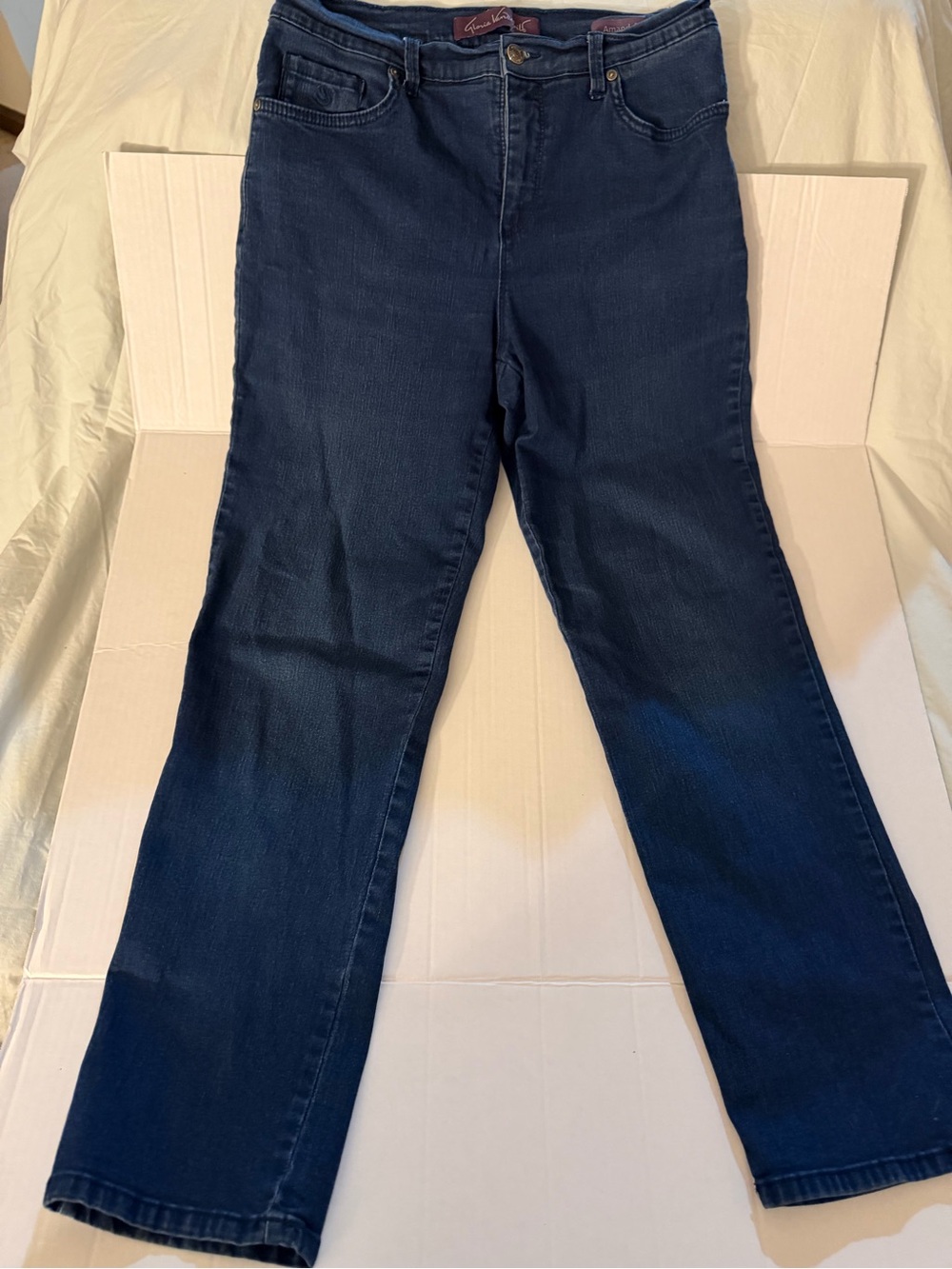 #207 Women’s Dark Blue Classic Straight Jeans